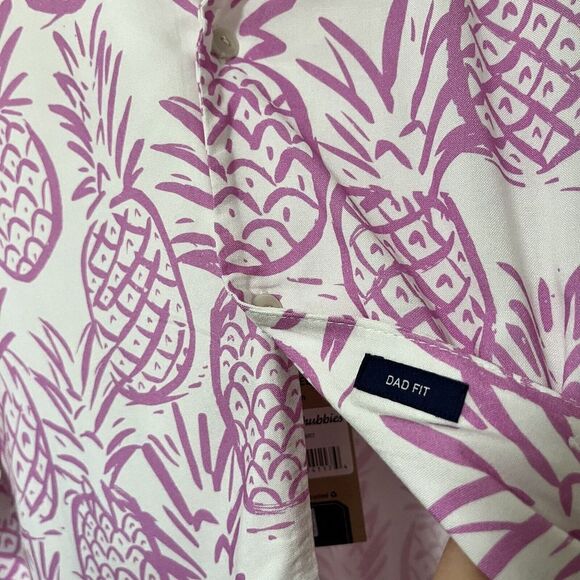 Chubbies Hawaiian Rayon Sunday Button Shirt Size L Pineapple Vacation Resort NEW - Picture 4 of 9